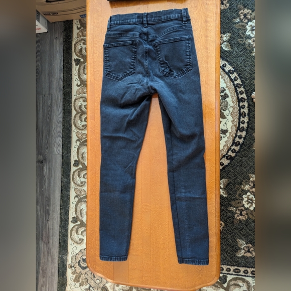 Black Ripped Skinny Jeans size 26 - Picture 3 of 4